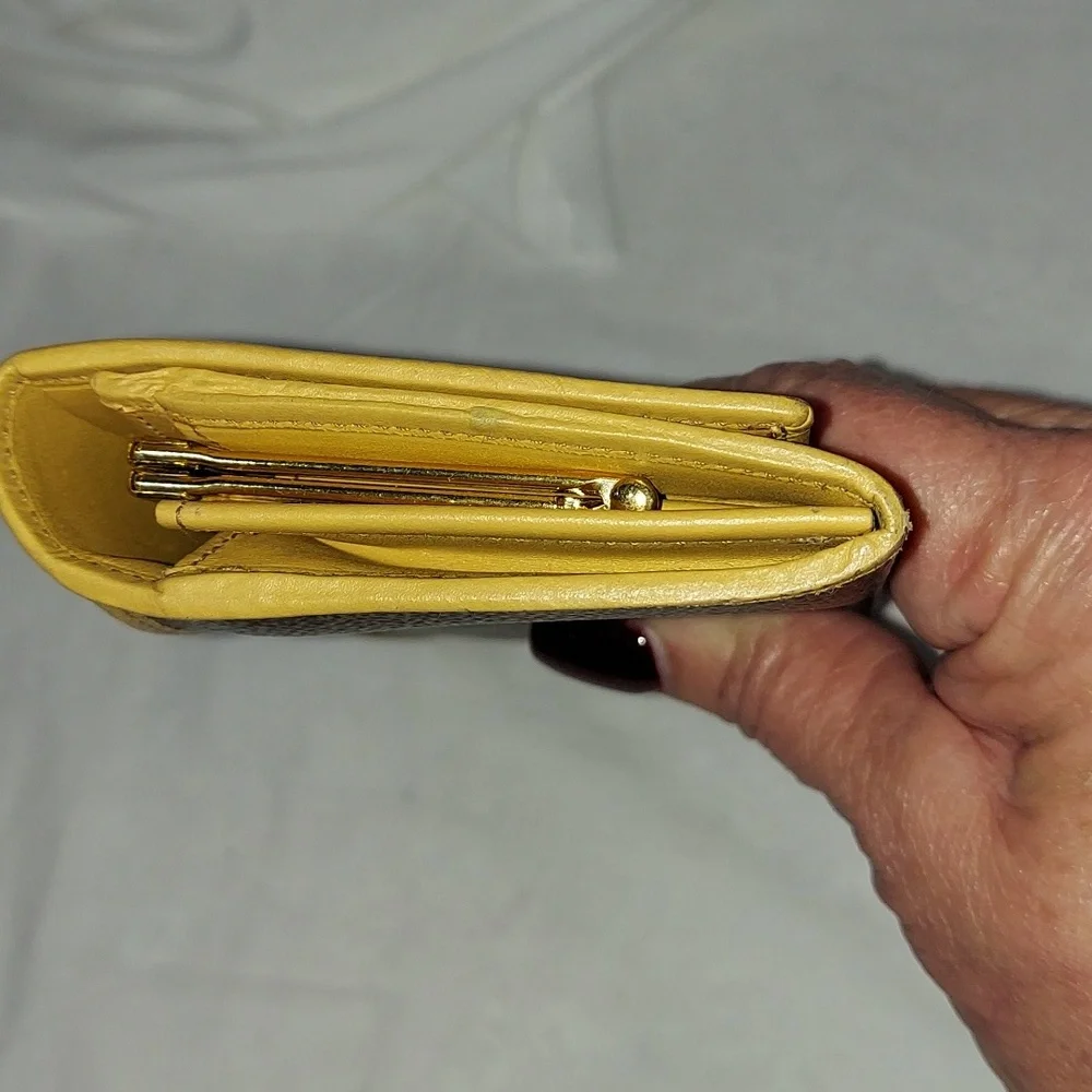Celine Macadam Long Brown Wallet with Kisslock coin - Picture 8 of 10